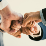 Descubra com Antônio Fernando Ribeiro Pereira como formar equipes de alta performance para impulsionar resultados em empresas de tecnologia pública.